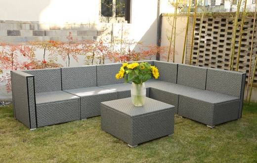 How to maintain the wicker sofa